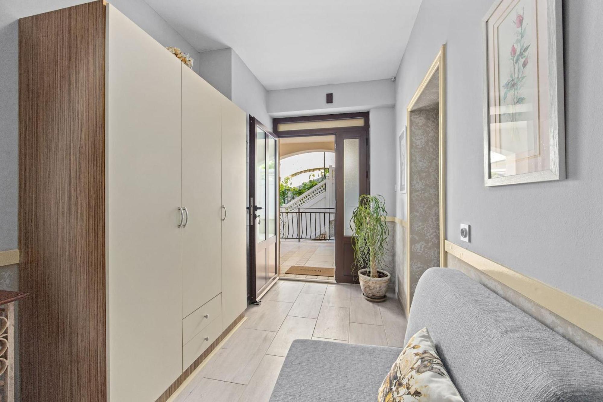 Apartments Lady M Rabac Exterior photo